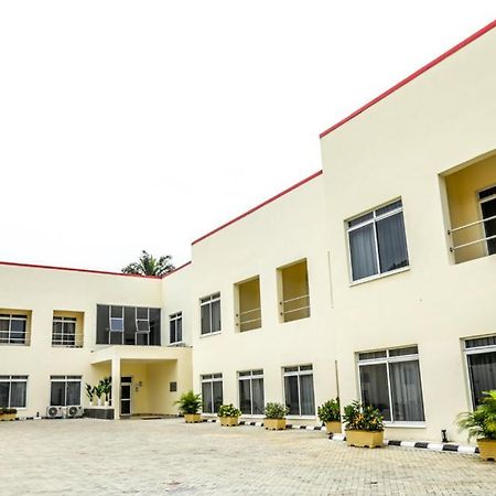 Отель Stratton 38 Asokoro Экстерьер фото